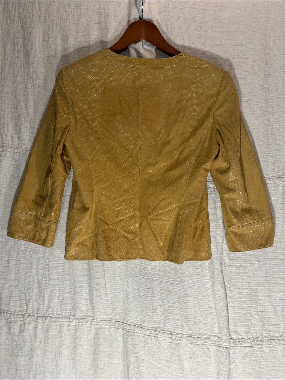 Lafayette 148 NY Vintage Reptile Embossed Leather Jacket Yellow Size 6 - Picture 13 of 13